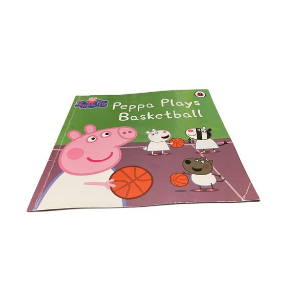 Peppa Pig Set of 9 Paperback Books Ladybird Books - Picture 6 of 12